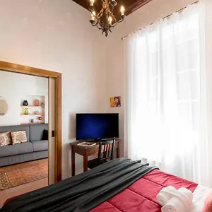 https://giglio-house-campo-de-fiori.it-romehotels.com